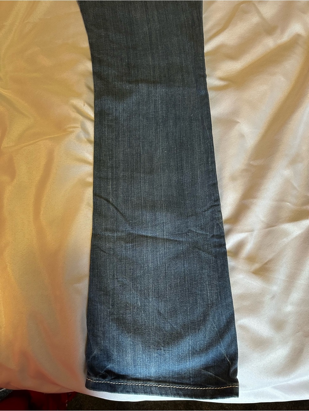 Harley-Davidson Blue Embroidered Pocket Women’s Jeans - Picture 3 of 10